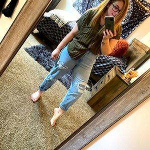 American Eagle mom jeans